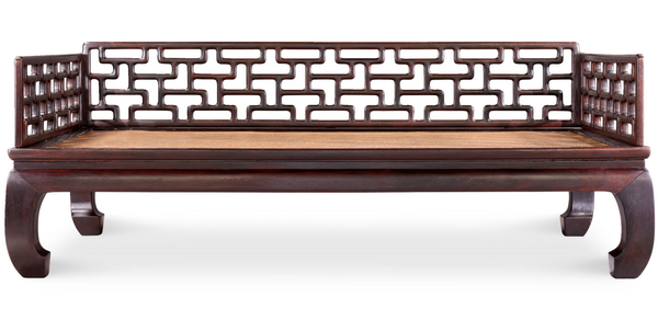 LOT 6358 明末清初 紫檀曲尺圍子羅漢床 長 224.2 cm?寬 127.3 cm?高 82.6 cm LOT 6358 明末清初 紫檀曲尺圍子羅漢床 長 224.2 cm?寬 127.3 cm?高 82.6 cm