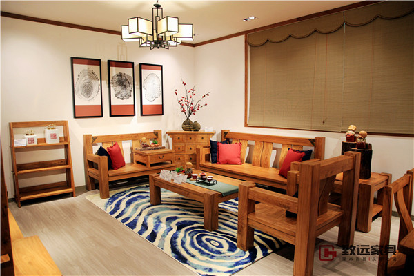 老榆木家具沙發(fā)七件套價(jià)格是多少？致遠(yuǎn)家具告訴你！