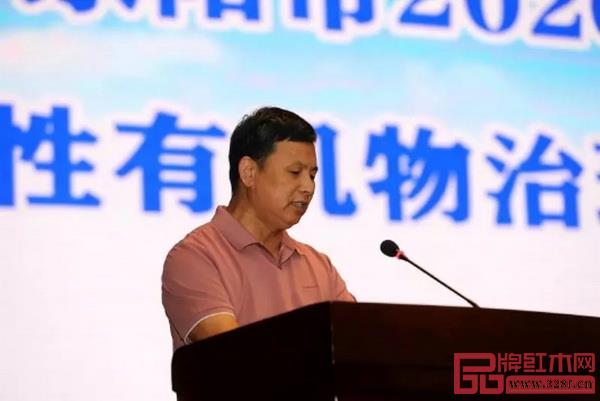 喜迎紅董事長陸飛躍受邀在東陽市2020年揮發(fā)性有機物治理攻堅會上分享 喜迎紅董事長陸飛躍受邀在東陽市2020年揮發(fā)性有機物治理攻堅會上分享