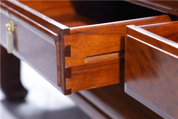 15、傳統(tǒng)榫卯結(jié)構(gòu),讓家具更堅固耐用.JPG 15、傳統(tǒng)榫卯結(jié)構(gòu),讓家具更堅固耐用.JPG