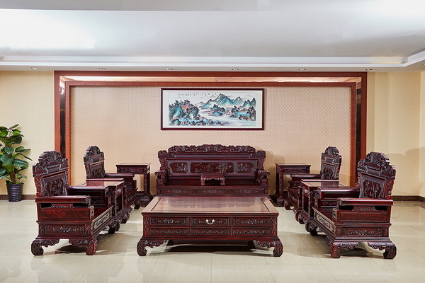 黑酸枝紅木家俱沙發(fā)哪里買靠譜?首選紅木云-紅博優(yōu)品！