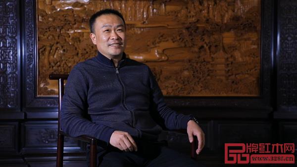 恒達(dá)木業(yè)董事長兼總設(shè)計(jì)師陳國良 恒達(dá)木業(yè)董事長兼總設(shè)計(jì)師陳國良