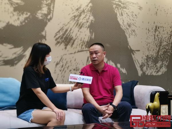 恒達(dá)木業(yè)董事長陳國良接受騰訊家居紅木頻道專訪 恒達(dá)木業(yè)董事長陳國良接受騰訊家居紅木頻道專訪