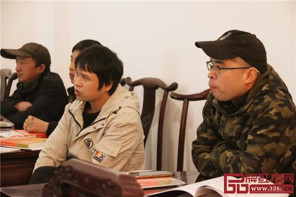 喜迎紅紅木 喜迎紅紅木