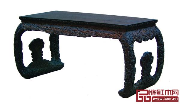 紫檀如意云頭紋大畫(huà)案