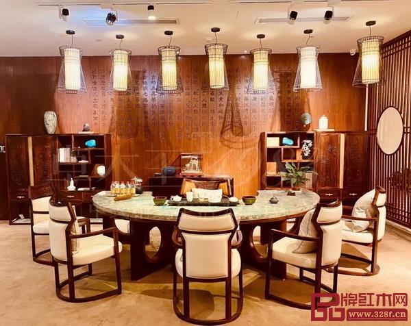 卓木王中式精致生活圓臺餐桌 卓木王中式精致生活圓臺餐桌