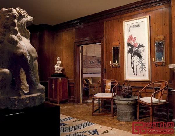 著名收藏家安思遠位于紐約第五大道的公寓收藏著許多明清紅木家具 著名收藏家安思遠位于紐約第五大道的公寓收藏著許多明清紅木家具