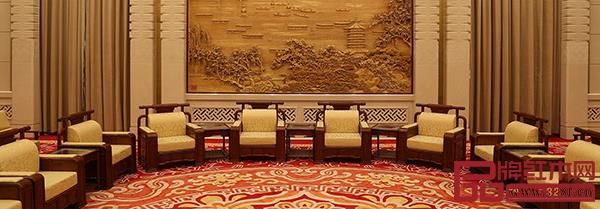 中信紅木軟體大總統(tǒng)沙發(fā)成為北京人民大會(huì)堂選用產(chǎn)品 中信紅木軟體大總統(tǒng)沙發(fā)成為北京人民大會(huì)堂選用產(chǎn)品