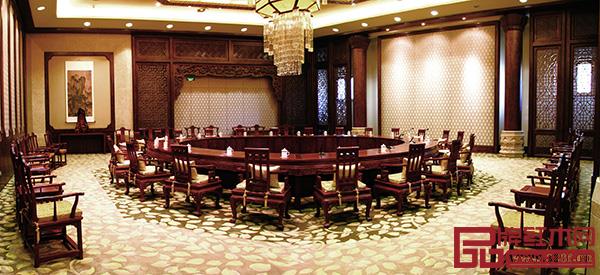 中信紅木經(jīng)典工程代表——無錫靈山梵宮會(huì)客廳 中信紅木經(jīng)典工程代表——無錫靈山梵宮會(huì)客廳