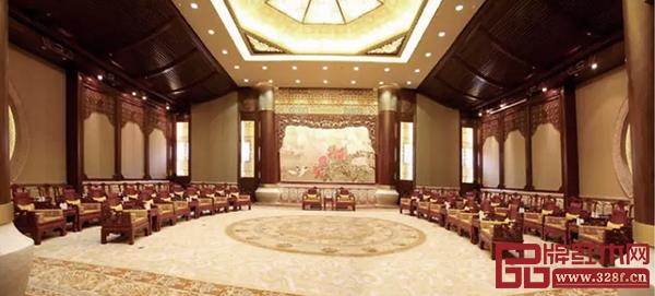 中信紅木經(jīng)典工程代表——無錫靈山梵宮會(huì)客廳 中信紅木經(jīng)典工程代表——無錫靈山梵宮會(huì)客廳