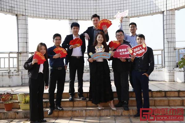 弘木傳媒商務(wù)記者部 弘木傳媒商務(wù)記者部