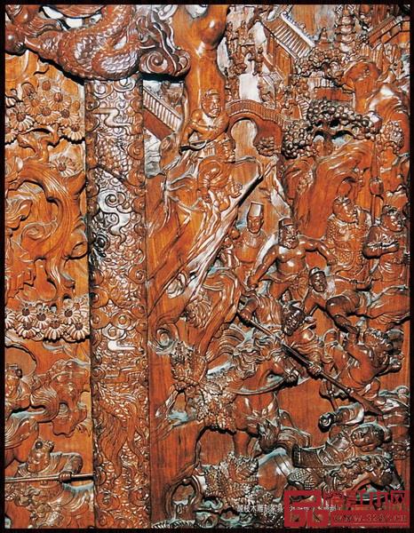 大型紅木雕刻工藝品《水滸傳一百零八好漢》(局部)(中山市文化廣電旅游局供圖) 大型紅木雕刻工藝品《水滸傳一百零八好漢》(局部)(中山市文化廣電旅游局供圖)