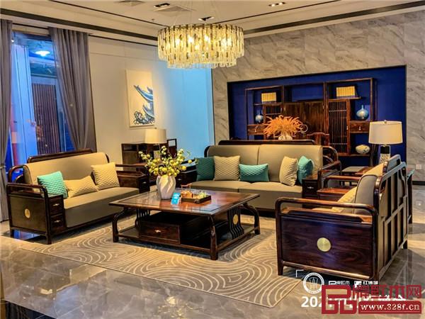 閑適紅木入選“騰訊家居紅木好物100”的產(chǎn)品《旭日沙發(fā)》 閑適紅木入選“騰訊家居紅木好物100”的產(chǎn)品《旭日沙發(fā)》