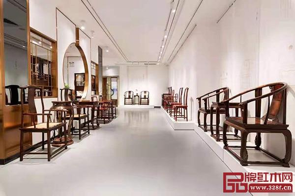 永華家具中式生活美學館推出“坐望天地”中國古典椅凳精品展 永華家具中式生活美學館推出“坐望天地”中國古典椅凳精品展