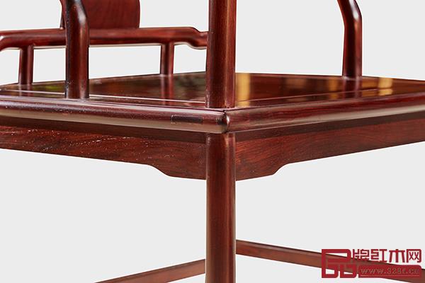 匯聚千年智慧的榫卯結(jié)構(gòu)貫穿其中,經(jīng)久耐用 匯聚千年智慧的榫卯結(jié)構(gòu)貫穿其中,經(jīng)久耐用