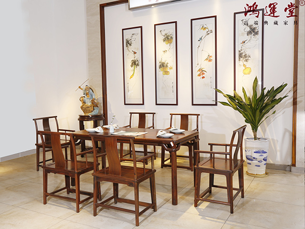 中山大紅酸枝家具，就選鴻運(yùn)堂紅木！