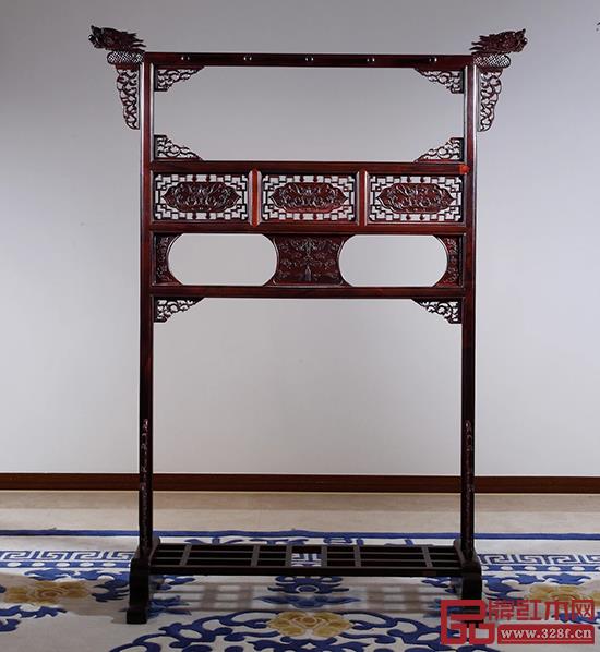 中信紅木《大紅酸枝龍頭衣帽架》 中信紅木《大紅酸枝龍頭衣帽架》