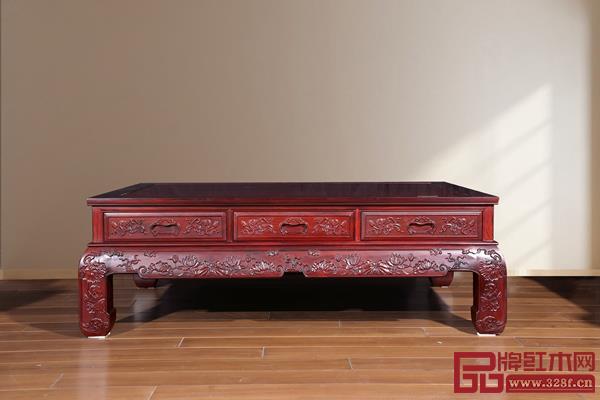 平幾線條流利，精致大方