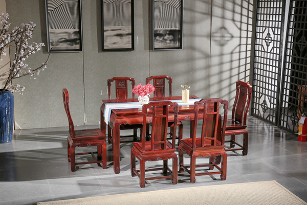 大成尚品——只為生產(chǎn)傳世經(jīng)典家具 大成尚品——只為生產(chǎn)傳世經(jīng)典家具