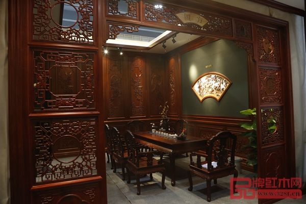 國(guó)方家居中式原木整裝茶空間