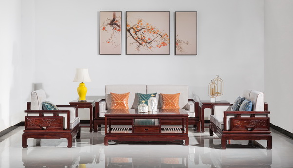 喜迎紅紅木：勇于探索，大膽創(chuàng)新，成就健康好家具