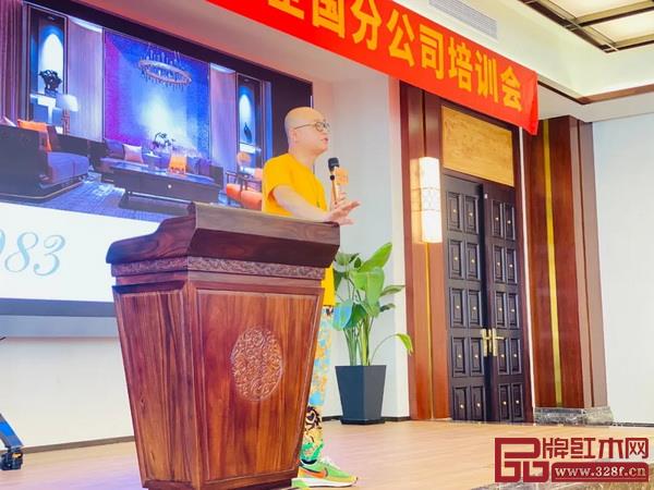 卓木王總裁杜長江先生 卓木王總裁杜長江先生