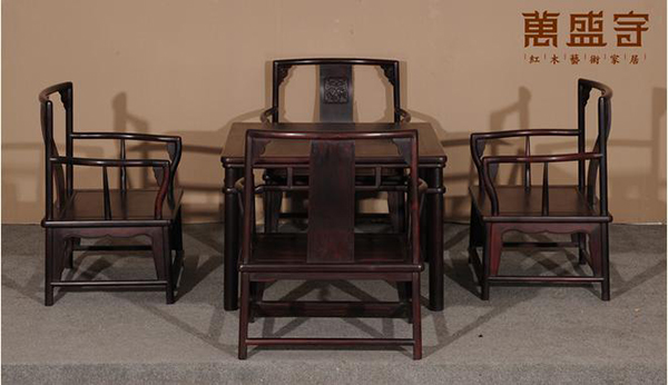 紫檀家具究竟有多美？萬盛宇紅木教你欣賞