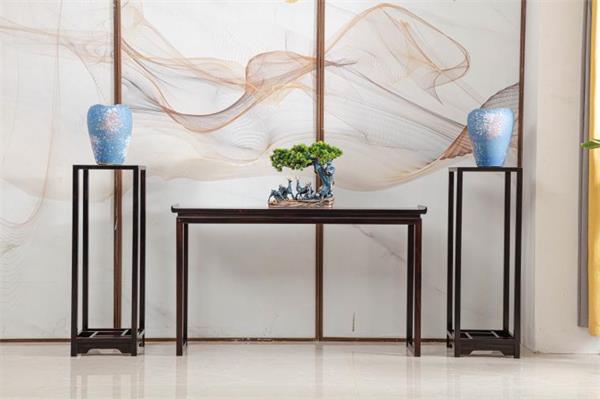 天勤紅木：理想的條紋烏木家具應(yīng)當(dāng)具備哪些品質(zhì)？