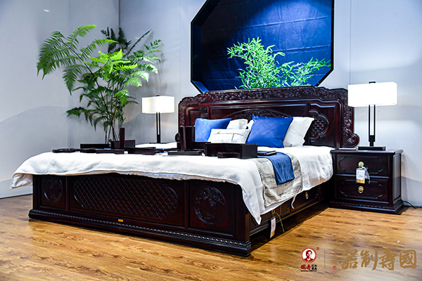 國壽制器品牌打造全方位居住空間,涵蓋客廳、餐廳、臥室和書房 國壽制器品牌打造全方位居住空間,涵蓋客廳、餐廳、臥室和書房