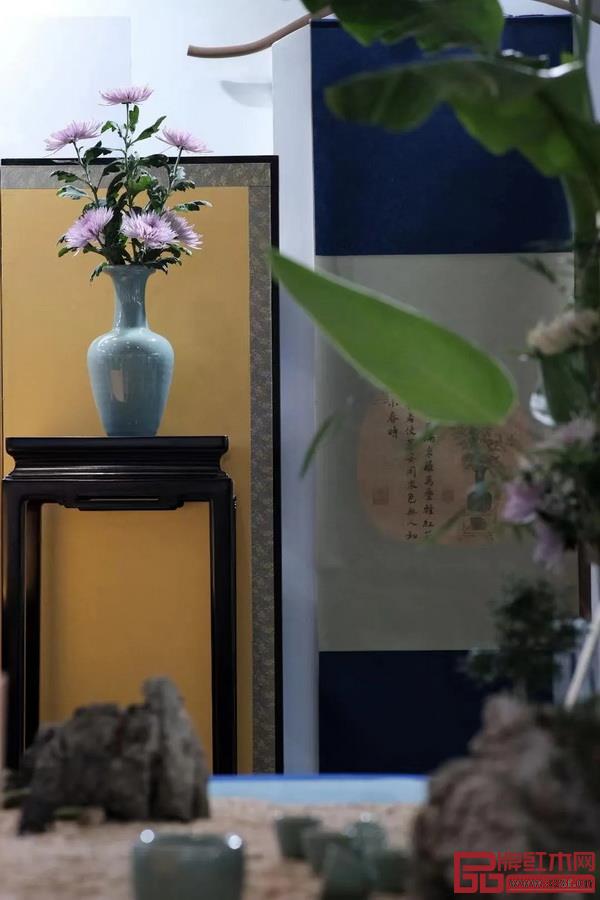 宋韻杭式生活展示區(qū)——明堂家具【紫光檀花架】 宋韻杭式生活展示區(qū)——明堂家具【紫光檀花架】