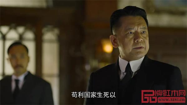 何政軍飾演《覺醒年代》中的顧維鈞一角 何政軍飾演《覺醒年代》中的顧維鈞一角
