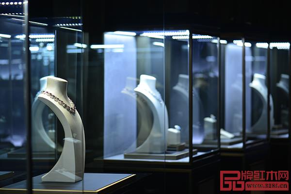 當代藝術家具|泰和園:珠聯(lián)璧合 璀璨華麗 當代藝術家具|泰和園:珠聯(lián)璧合 璀璨華麗