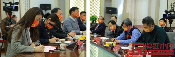 與會(huì)人員全神貫注,認(rèn)真記錄 與會(huì)人員全神貫注,認(rèn)真記錄