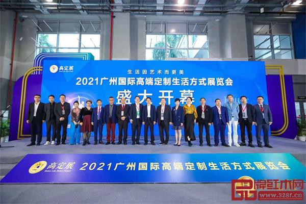 高定展:各大活動(dòng)精彩紛呈,進(jìn)一步豐富高定內(nèi)涵 高定展:各大活動(dòng)精彩紛呈,進(jìn)一步豐富高定內(nèi)涵