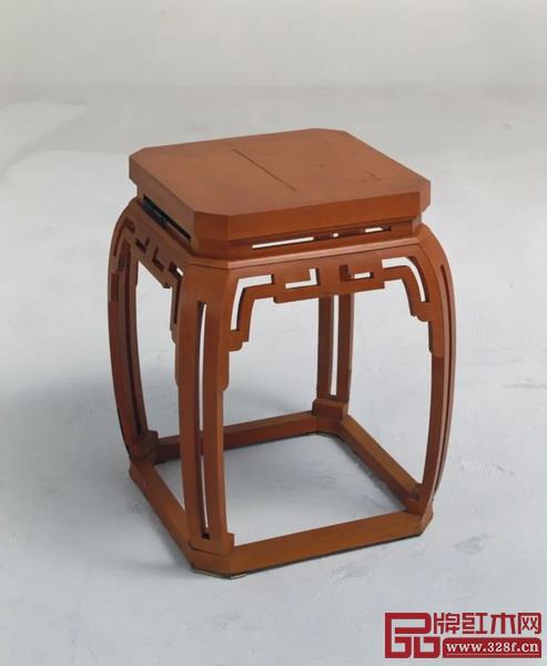 清中期《文竹方凳》,故宮博物院藏 清中期《文竹方凳》,故宮博物院藏