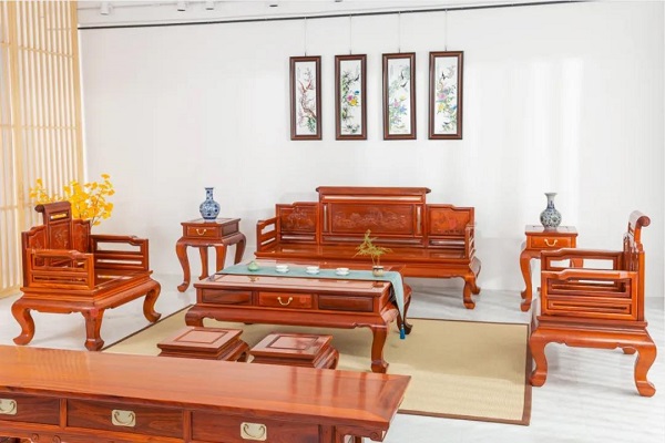 緬花大王紅橋紅：虎年將至，你的客廳這樣布置才會(huì)“高朋滿座”！