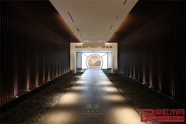 區(qū)氏 | 愿我們的2022注滿閃光 區(qū)氏 | 愿我們的2022注滿閃光