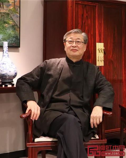 山東濟(jì)南富雅紅木樓總經(jīng)理劉潤(rùn)謙 山東濟(jì)南富雅紅木樓總經(jīng)理劉潤(rùn)謙