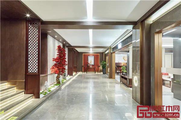 再創(chuàng)輝煌,東禺家居摘奪三大獎項(xiàng) 再創(chuàng)輝煌,東禺家居摘奪三大獎項(xiàng)