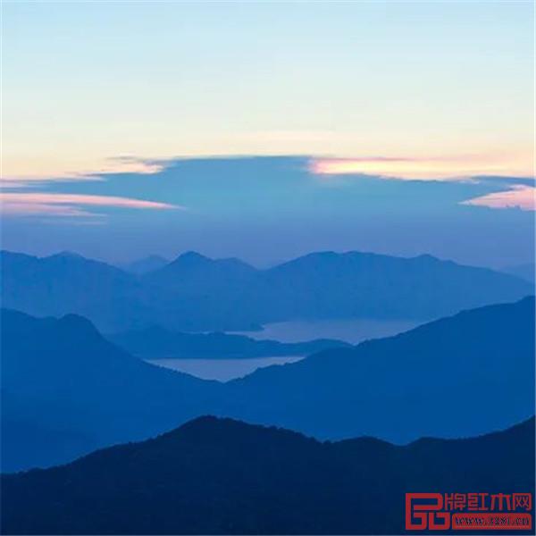 巧奪天工紅木傳世之家 | 藏于十二時辰里的中國絕美傳統(tǒng)色