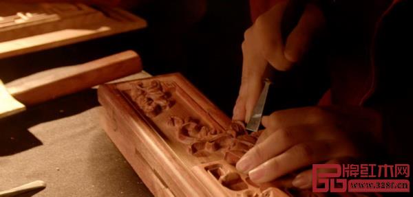 華廈·大不同以更高的標(biāo)準(zhǔn)和技藝來生產(chǎn)家具 華廈·大不同以更高的標(biāo)準(zhǔn)和技藝來生產(chǎn)家具