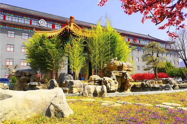 巧奪天工紅木傳世之家 | 俯仰之間皆風(fēng)景 邀您共賞“花園式工廠”