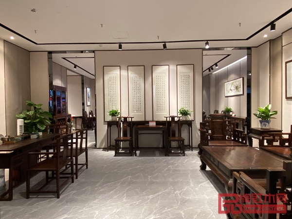 祥瑞坊紅木紅博城體驗(yàn)店展廳內(nèi)部 祥瑞坊紅木紅博城體驗(yàn)店展廳內(nèi)部