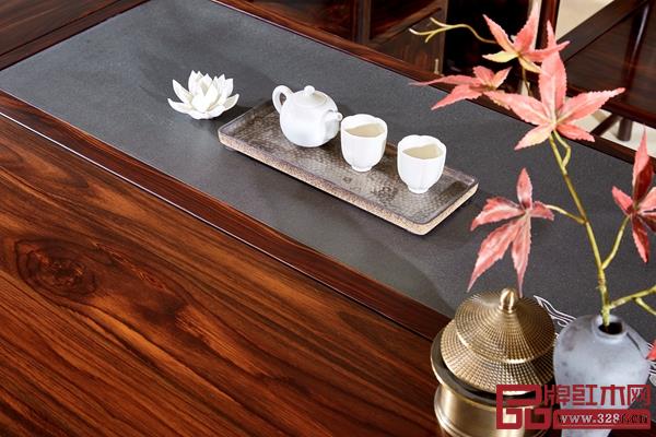 閑適紅木黑酸枝新中式《有致茶臺》細節(jié)圖 閑適紅木黑酸枝新中式《有致茶臺》細節(jié)圖