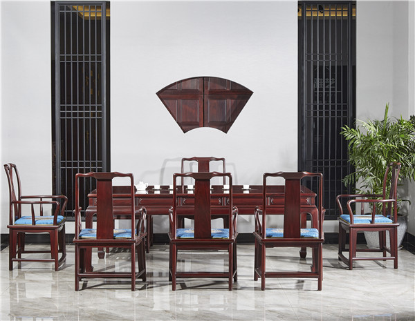 紅酸枝精品：探索中式美學(xué)，就來鼎順紅木!