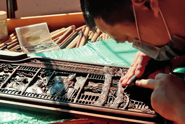 卓木王復(fù)造長江艦艙室 東陽“木質(zhì)名片”煉成記縮影