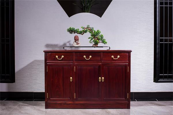 東陽(yáng)紅酸枝：鼎順紅木新古典家具，唯美的詮釋！