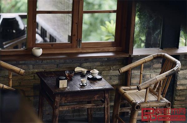 中信紅木:愿有一方桌,可閑度時光 中信紅木:愿有一方桌,可閑度時光