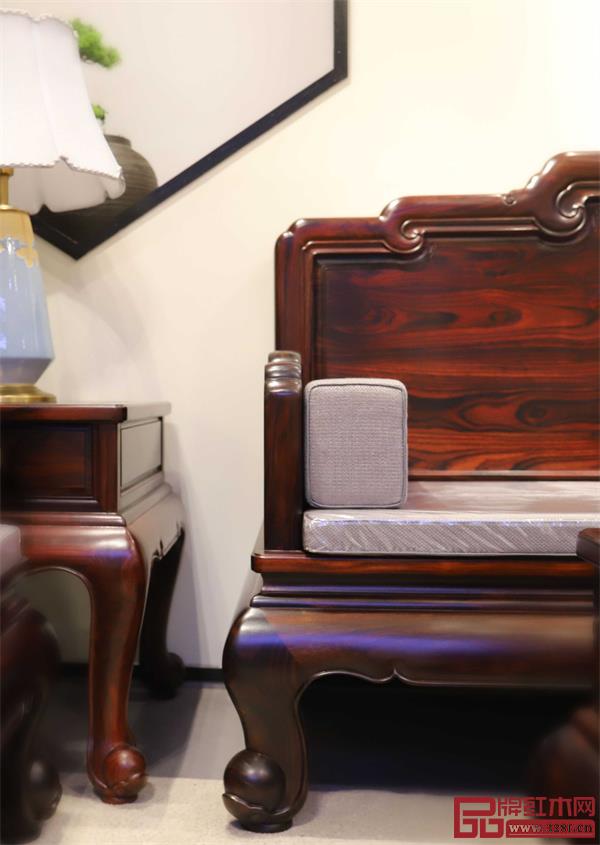 高密度軟包,舒適放松,拉近彼此間的距離 高密度軟包,舒適放松,拉近彼此間的距離