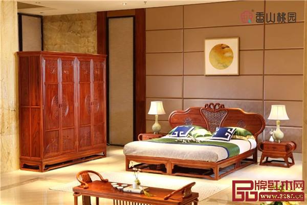 香山桃園巴花紅木